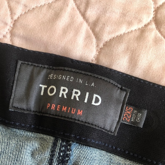 Torrid bombshell skinny jean - Picture 6 of 6